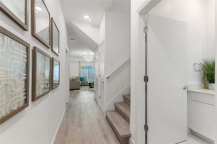 Image No.2-3 Bed Townhouse for sale