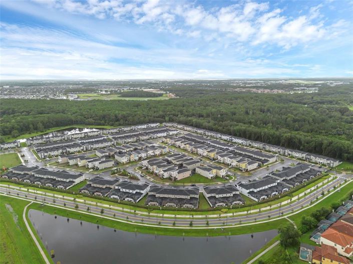 Image No.38-4 Bed Townhouse for sale