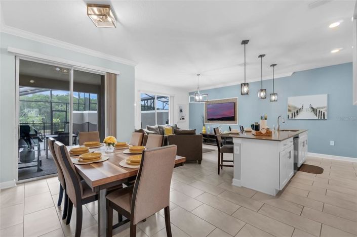 Image No.7-4 Bed Townhouse for sale