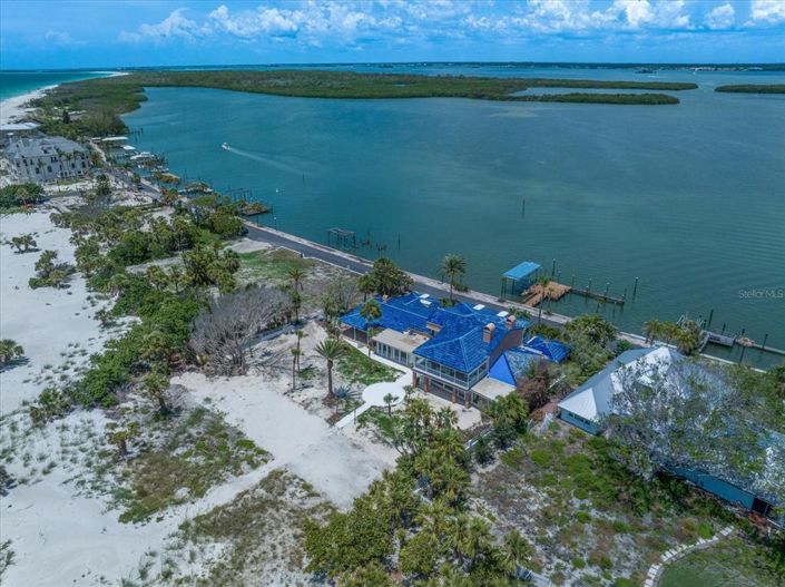 Image No.27-5 Bed Property for sale