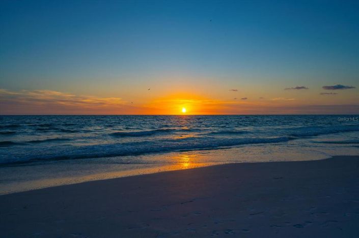 Image No.29-5 Bed Property for sale