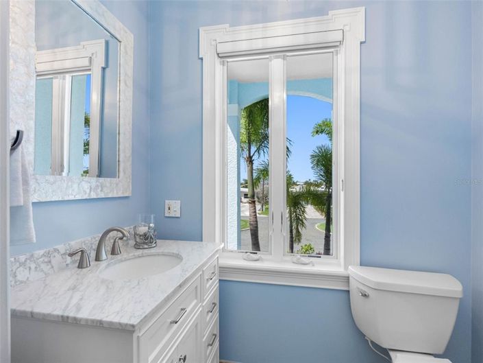 Image No.30-5 Bed Property for sale