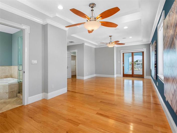 Image No.51-5 Bed Property for sale