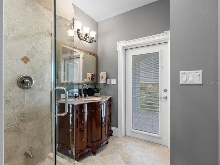 Image No.63-5 Bed Property for sale