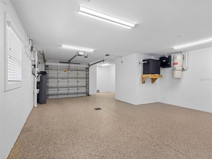 Image No.69-5 Bed Property for sale