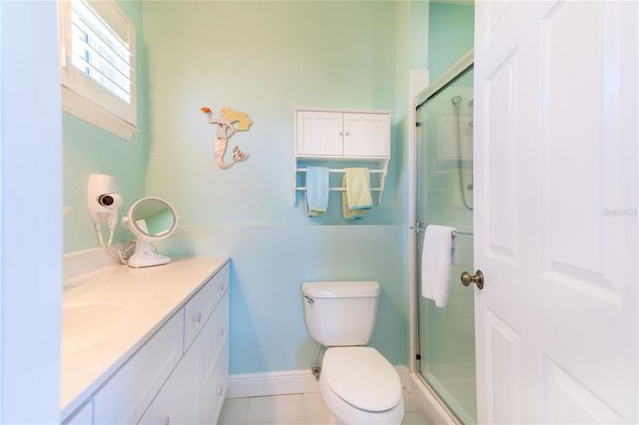 Image No.52-6 Bed Property for sale