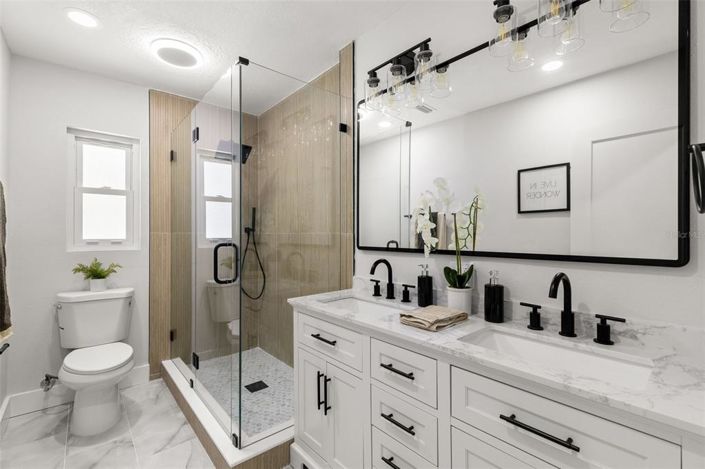 Image No.21-4 Bed Property for sale