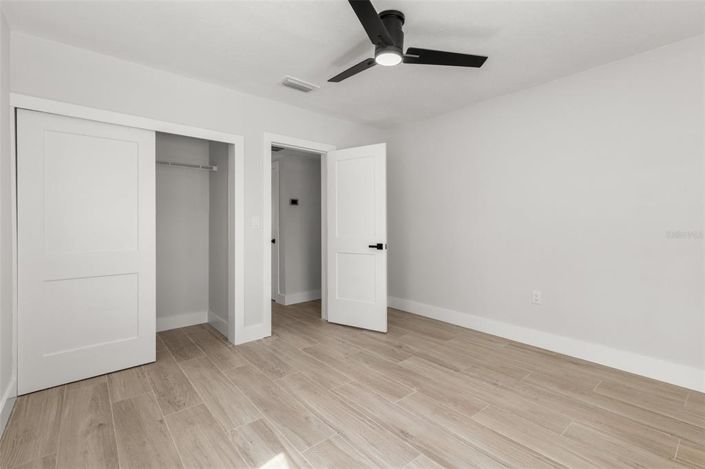 Image No.27-4 Bed Property for sale