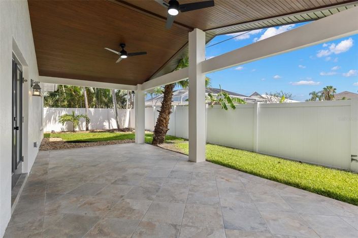 Image No.36-4 Bed Property for sale