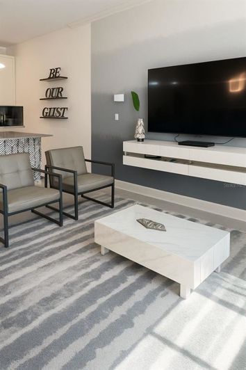 Image No.4-4 Bed Townhouse for sale