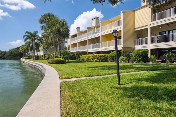 Image No.76-Maison de ville de 2 chambres à vendre à Treasure Island