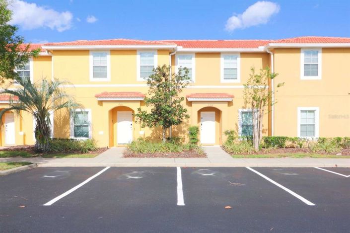 Image No.1-Maison de ville de 2 chambres à vendre à Kissimmee