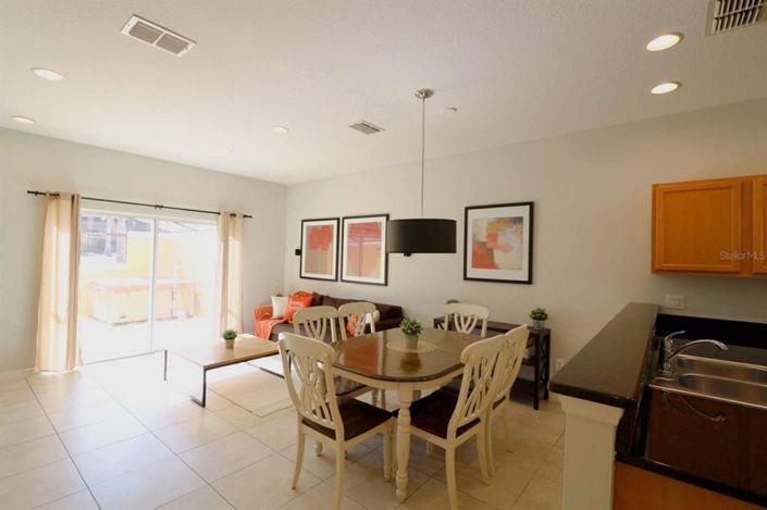 Image No.8-Maison de ville de 2 chambres à vendre à Kissimmee