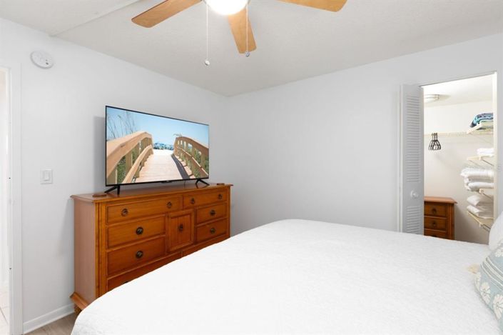 Image No.25-3 Bed Property for sale