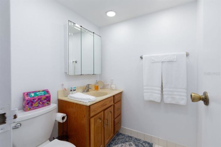 Image No.26-3 Bed Property for sale