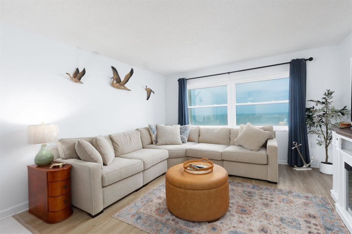 Image No.4-3 Bed Property for sale