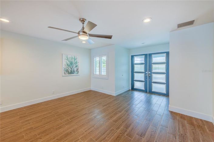 Image No.14-4 Bed Property for sale