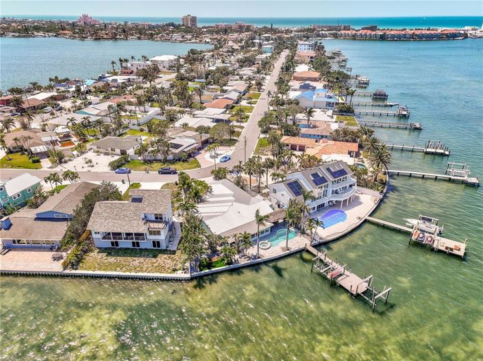 Image No.46-4 Bed Property for sale