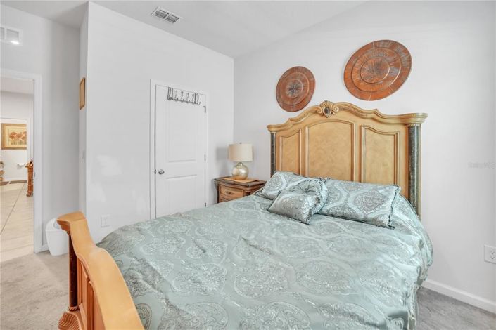 Image No.35-3 Bed Property for sale