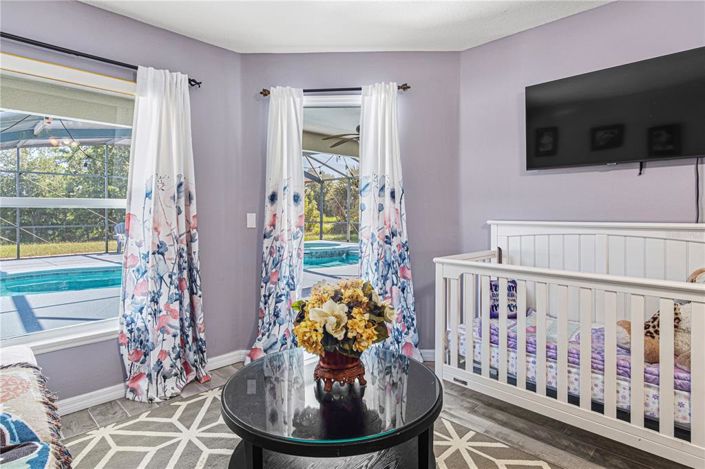 Image No.22-5 Bed Property for sale