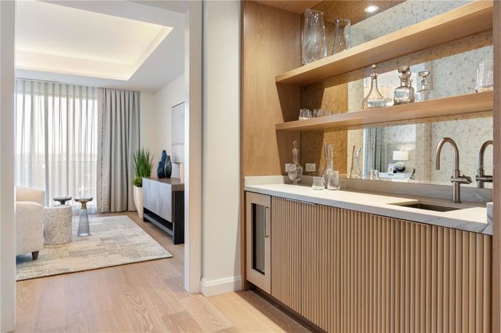 Image No.16-4 Bed Property for sale