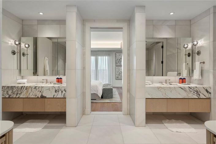 Image No.17-4 Bed Property for sale