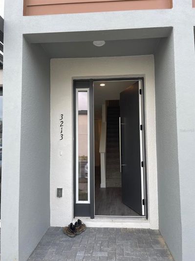 Image No.1-3 Bed Townhouse for sale