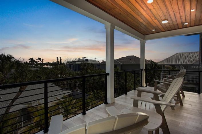 Image No.39-8 Bed Property for sale