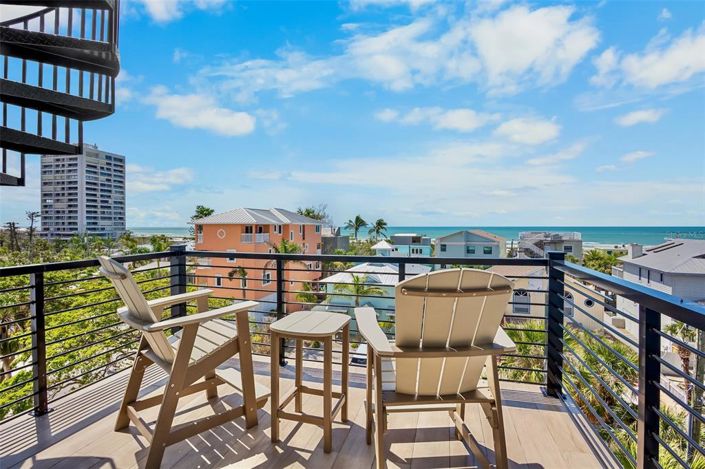 Image No.48-8 Bed Property for sale