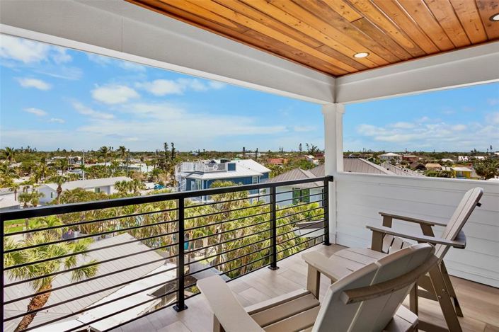 Image No.51-8 Bed Property for sale