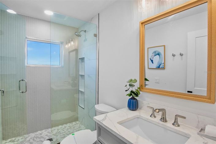 Image No.52-8 Bed Property for sale