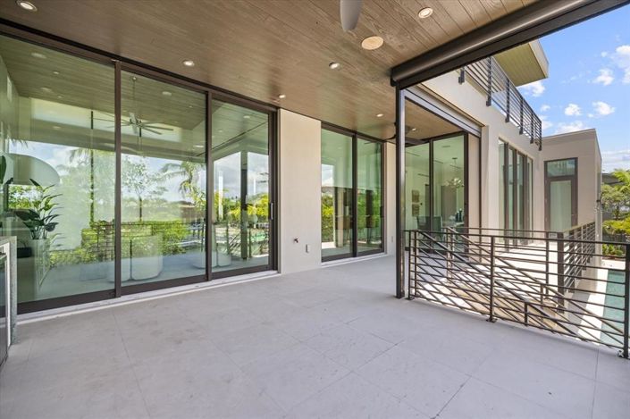 Image No.47-4 Bed Property for sale