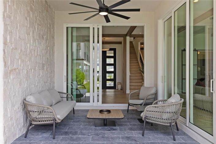 Image No.44-6 Bed Property for sale