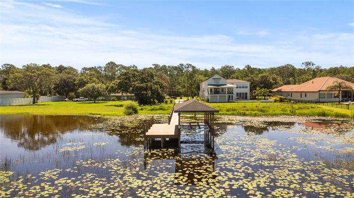 Image No.51-6 Bed Property for sale