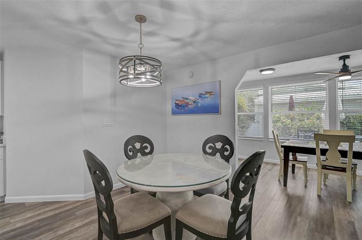 Image No.11-2 Bed Property for sale