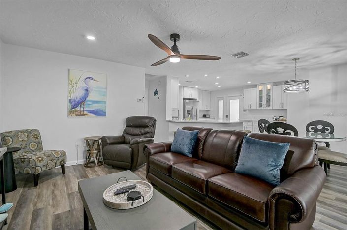 Image No.16-2 Bed Property for sale