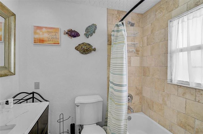 Image No.23-2 Bed Property for sale