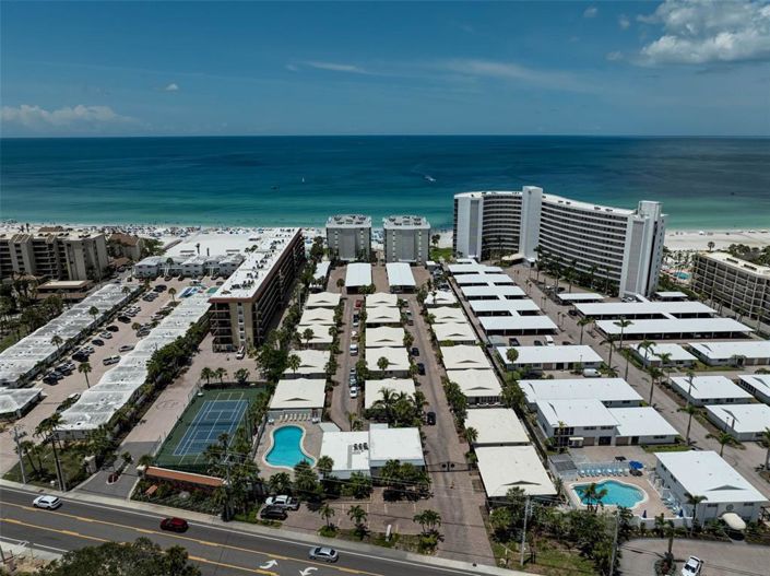 Image No.32-2 Bed Property for sale