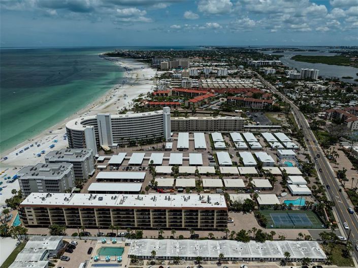 Image No.36-2 Bed Property for sale