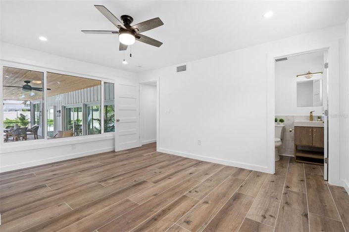 Image No.26-Propriété de 4 chambres à vendre à Sarasota