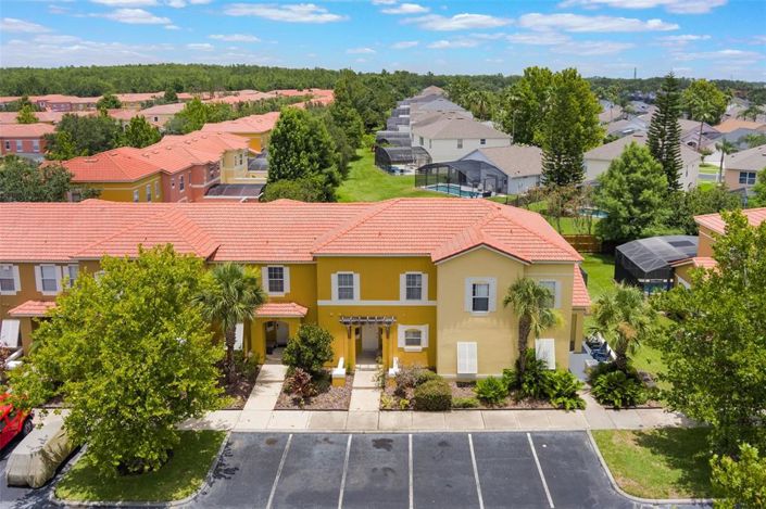 Image No.30-3 Bed Townhouse for sale