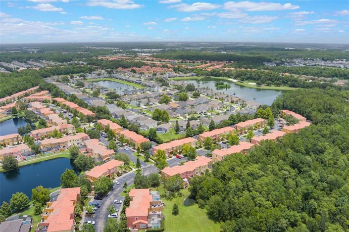 Image No.32-3 Bed Townhouse for sale