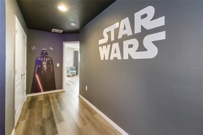 Image No.26-6 Bed Property for sale