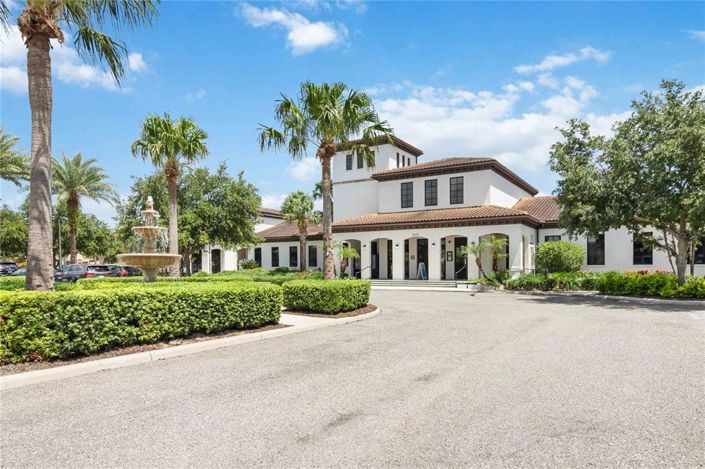 Image No.45-6 Bed Property for sale