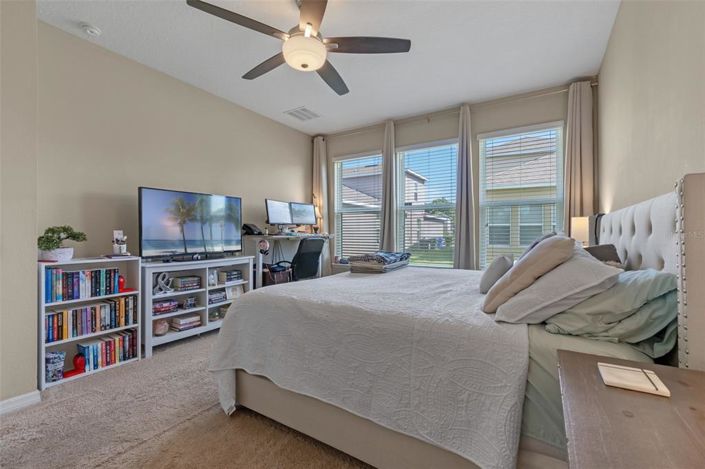 Image No.11-3 Bed Property for sale