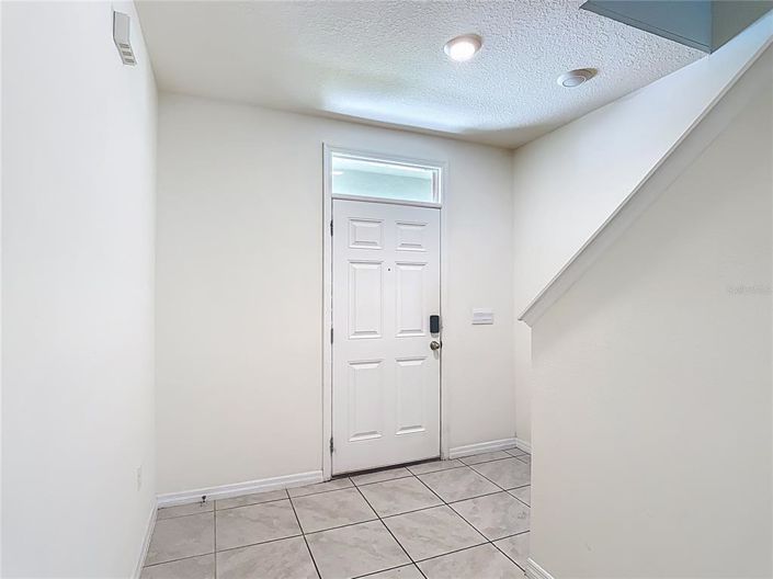 Image No.3-5 Bed Property for sale