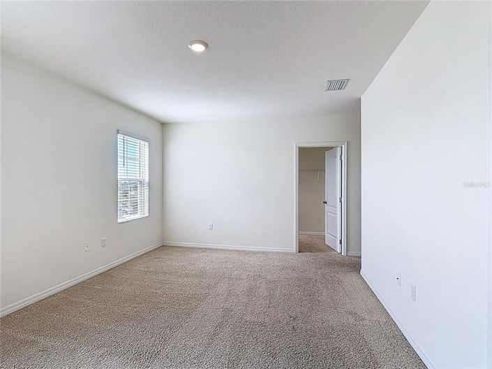 Image No.8-5 Bed Property for sale