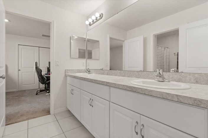 Image No.17-Propriété de 6 chambres à vendre à Kissimmee