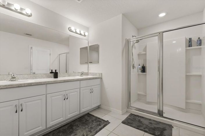 Image No.22-Propriété de 6 chambres à vendre à Kissimmee