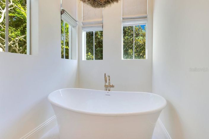 Image No.45-Propriété de 4 chambres à vendre à Windermere